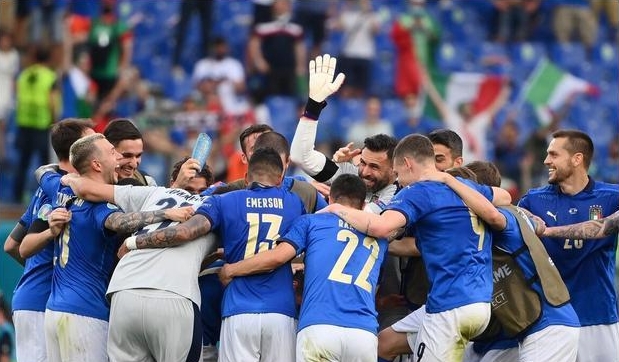 冲出小组赛! 意大利vs乌克兰，欧洲杯预选最受瞩目的对决