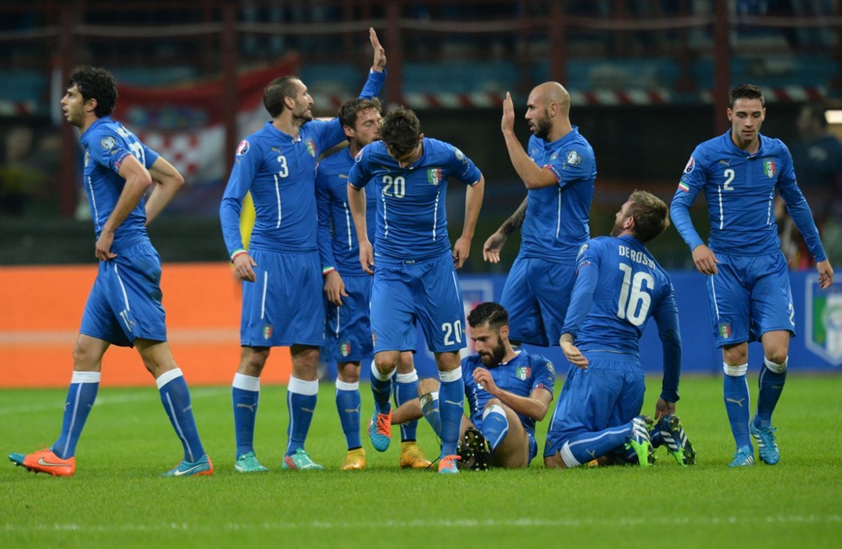 冲出小组赛! 意大利vs乌克兰，欧洲杯预选最受瞩目的对决